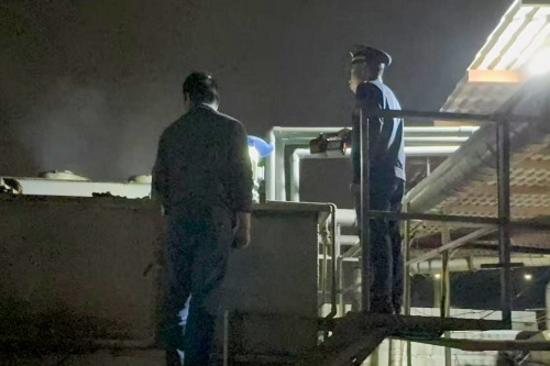 2025年2月23日中堂：夜查重点监管企业 (5).jpg